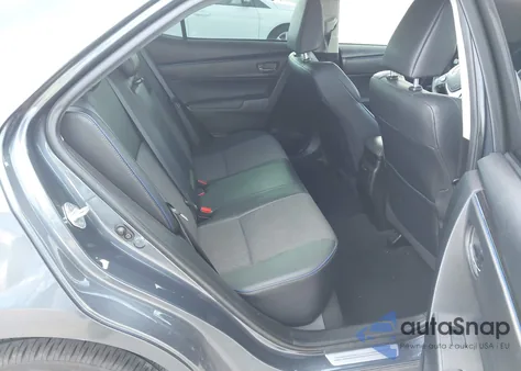 2017 Toyota Corolla Se z USA, uszkodzony, nr VIN 5YFBURHE5HP595740